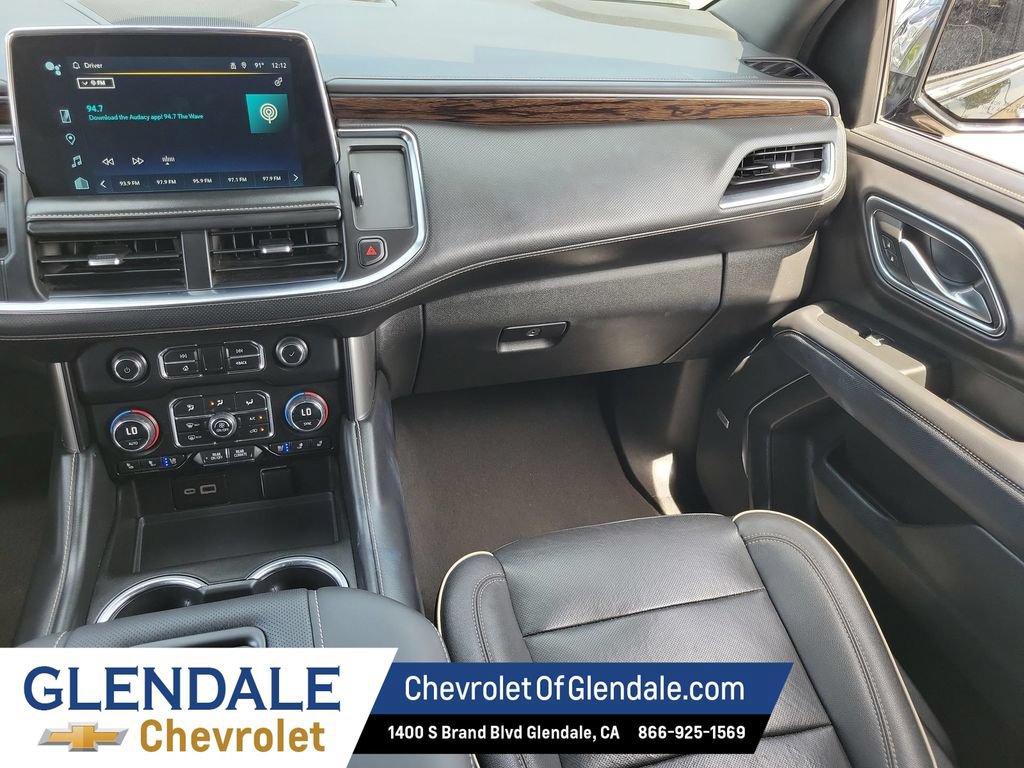 Certified 2023 Chevrolet Suburban Premier RWD image 24