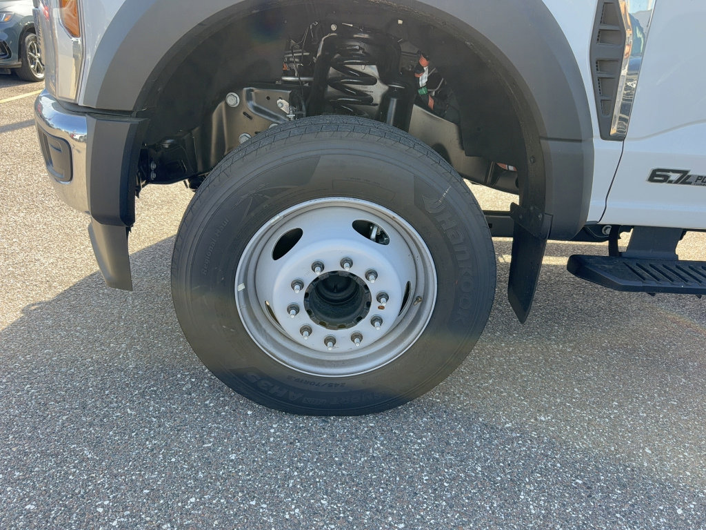 New 2026 Ford F600 2WD Regular Cab Super Duty w/ XL Chrome Package image 27