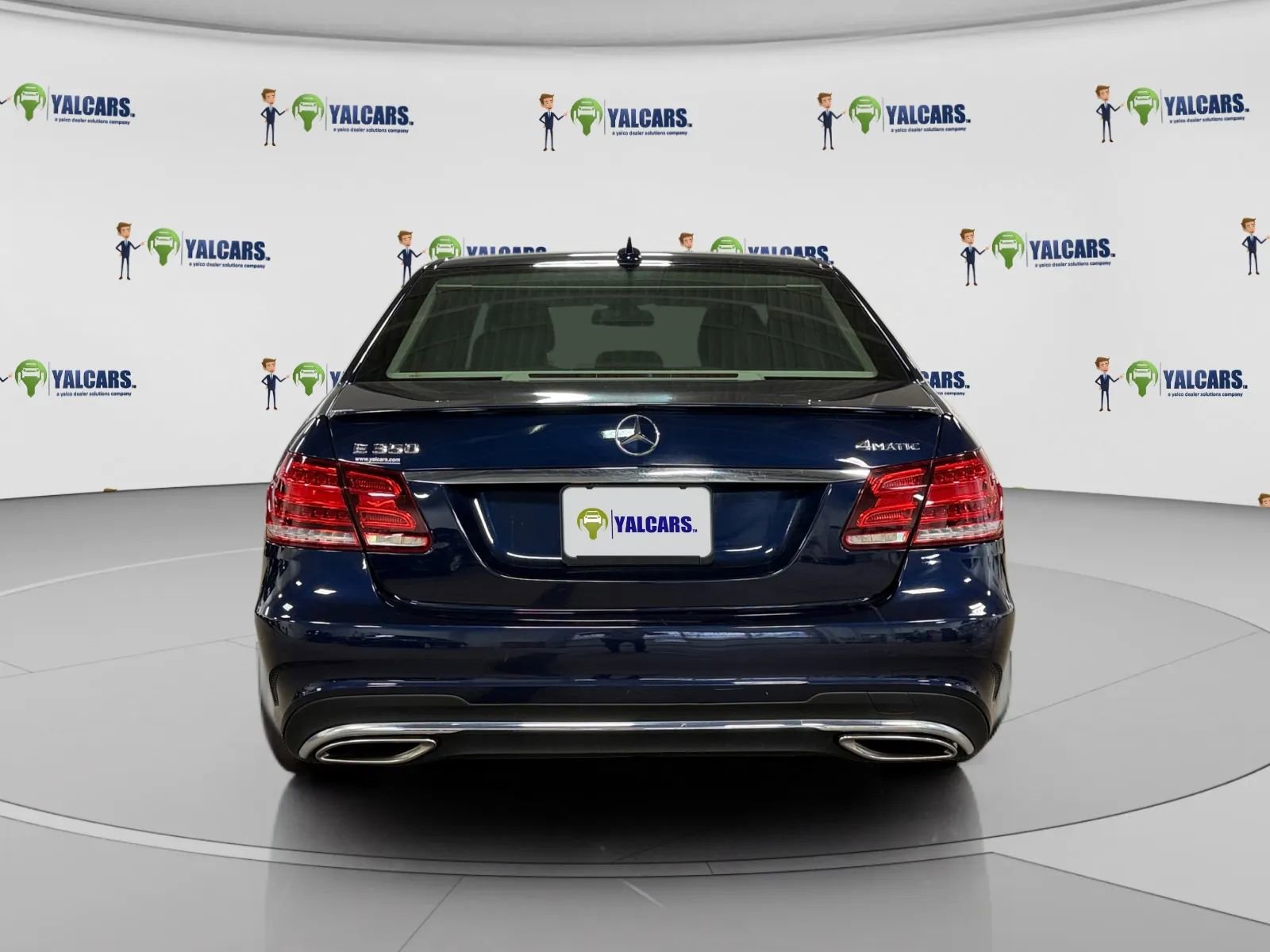 Used 2015 Mercedes-Benz E 350 E 350 4MATIC Sedan 4D w/ Premium 1 Package image 4