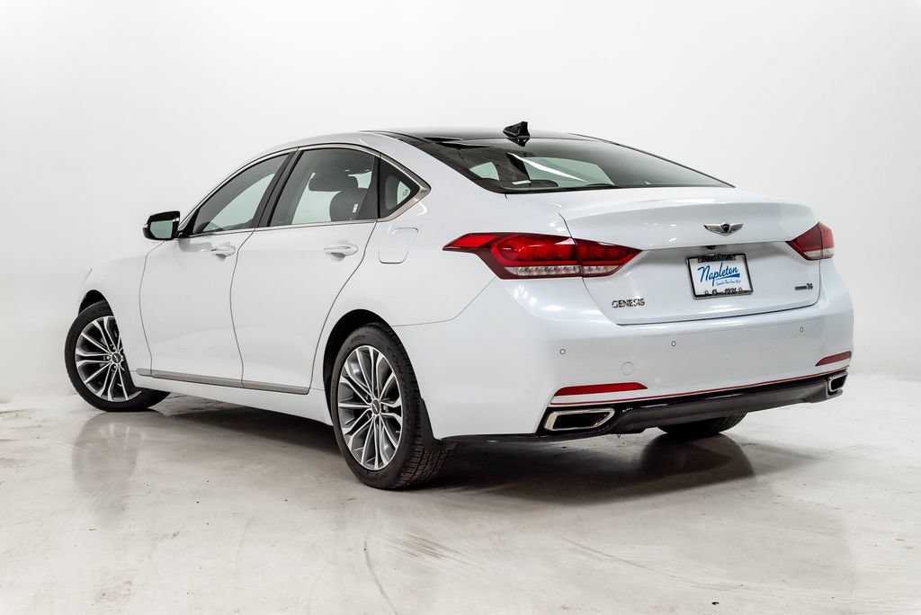 Used 2016 Hyundai Genesis 3.8 w/ Option Group 04 AWD/4WD image 28