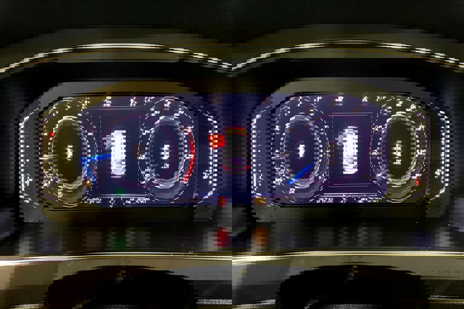 Used 2020 Volkswagen Tiguan SEL image 26