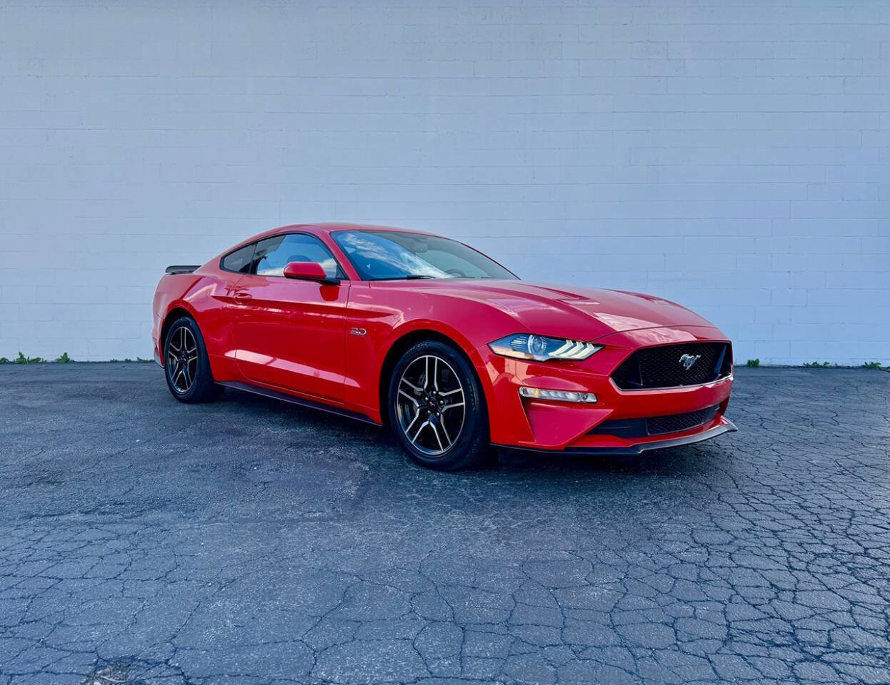 Used 2019 Ford Mustang GT image 1