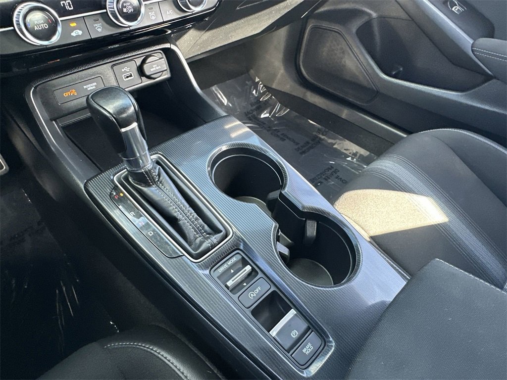 Used 2022 Honda Civic Sport image 28