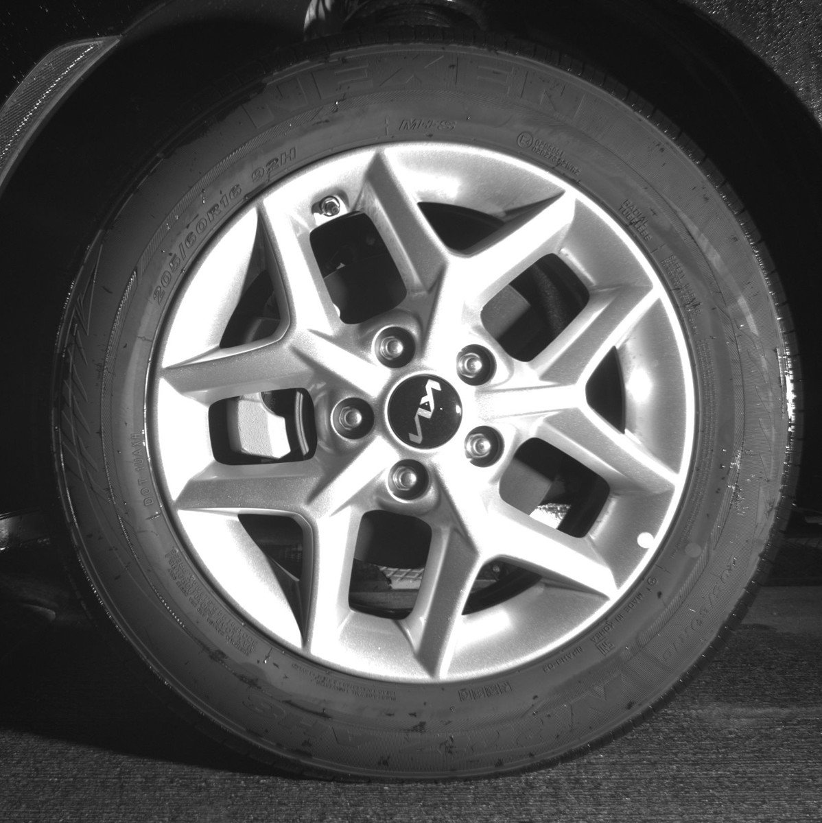 Used 2025 Kia Soul LX w/ LX Technology Package image 12