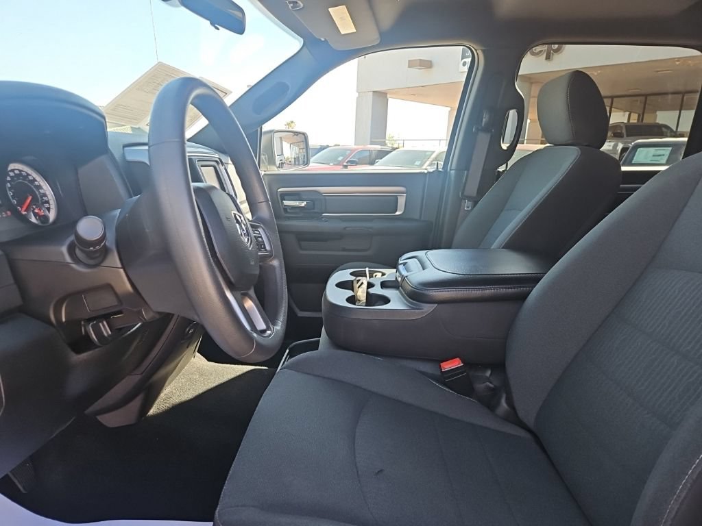 Used 2024 RAM 1500 Classic Warlock RWD image 18