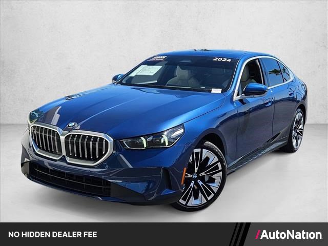 Used 2024 BMW 530i w/ Convenience Package RWD image 1