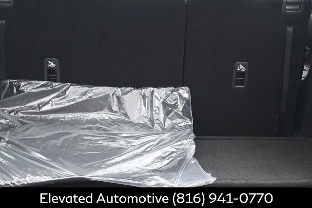 Certified 2026 INFINITI QX60 Sport w/ Dark Cargo Package AWD/4WD image 15
