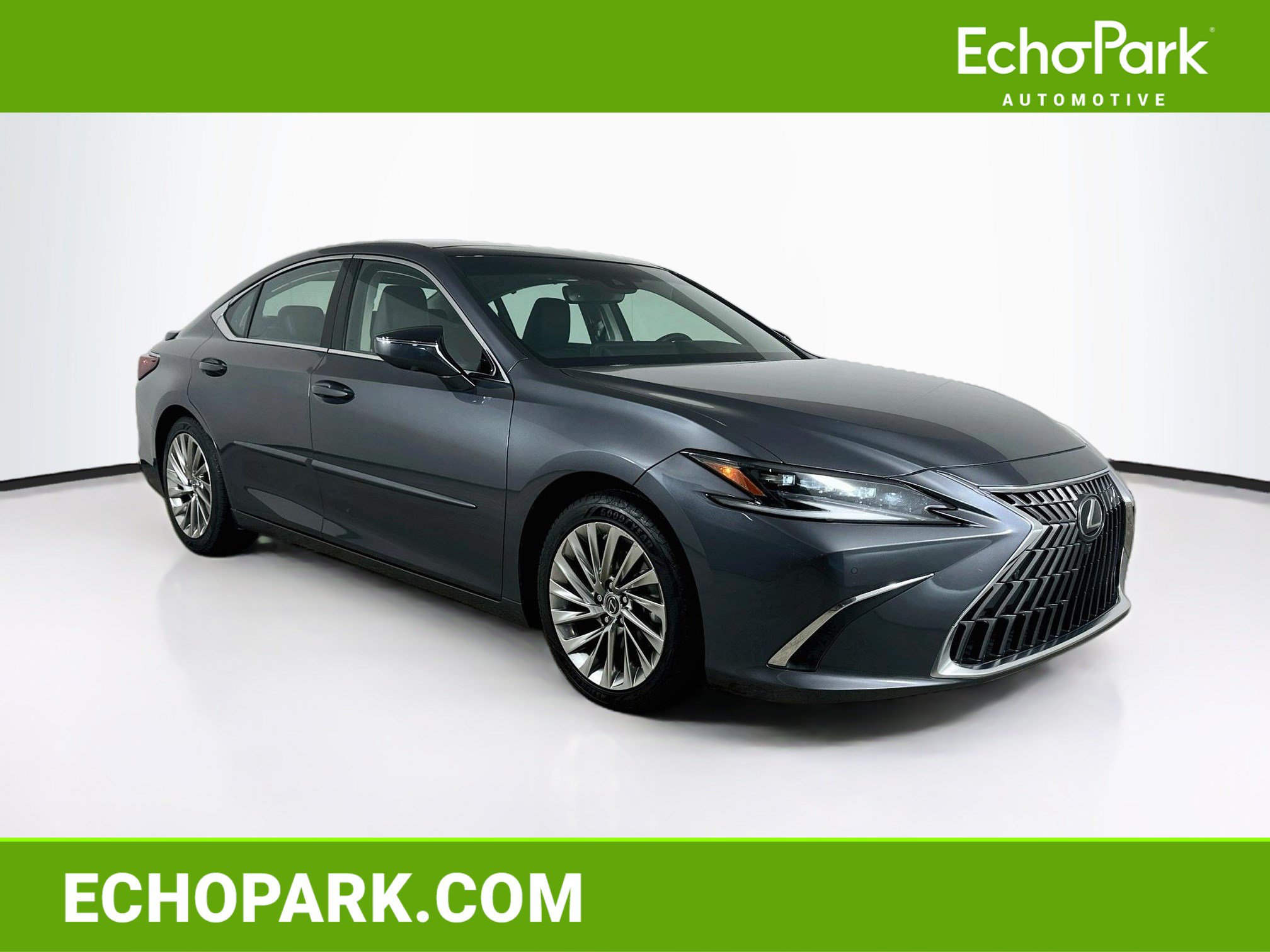 Used 2022 Lexus ES 350 Ultra Luxury w/ Accessory Package 2