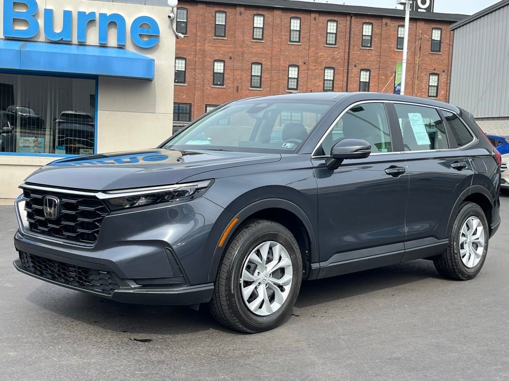 Used 2023 Honda CR-V LX image 1
