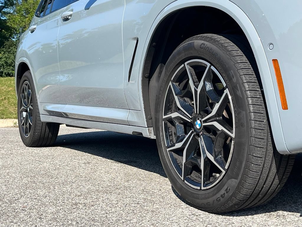 Certified 2024 BMW X3 xDrive30i w/ Premium Package AWD/4WD image 9