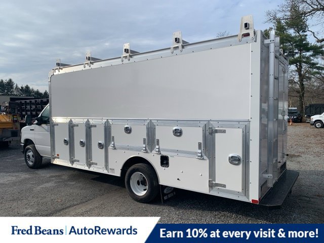 New 2026 Ford E-450 and Econoline 450 Super Duty w/ Power Equipment Group RWD image 18