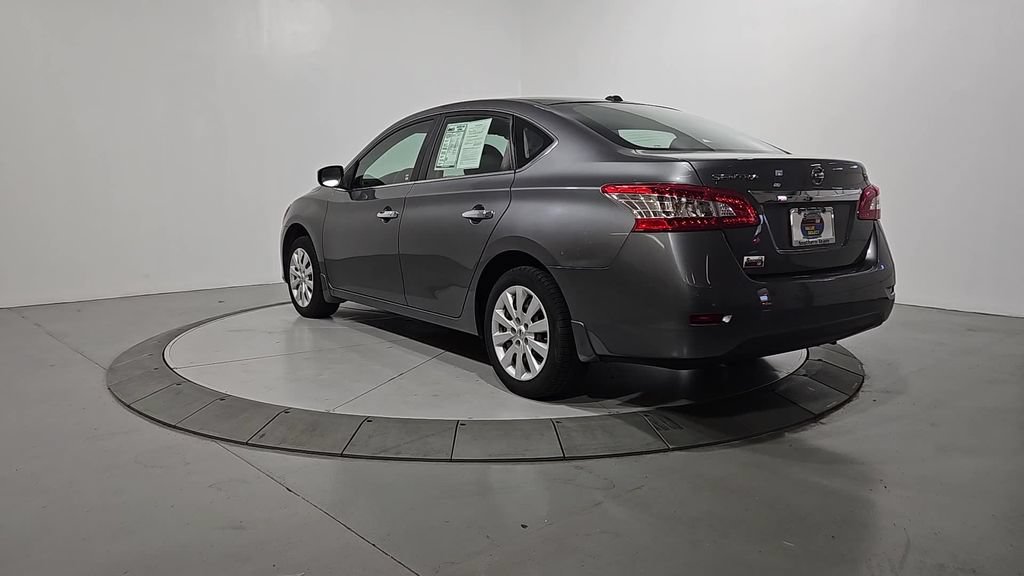 Used 2015 Nissan Sentra SV FWD image 3
