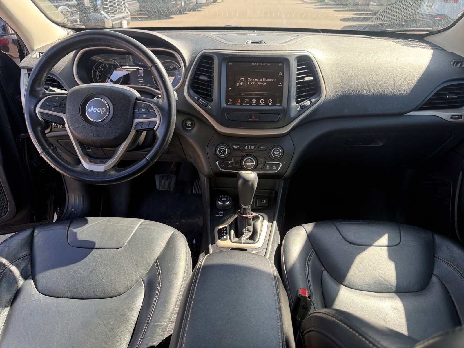 Used 2016 Jeep Cherokee Limited AWD/4WD image 19