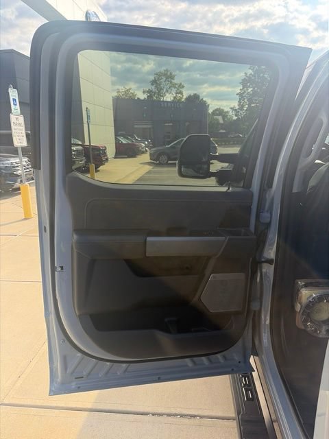 New 2026 Ford F350 Lariat w/ Black Appearance Package AWD/4WD image 23