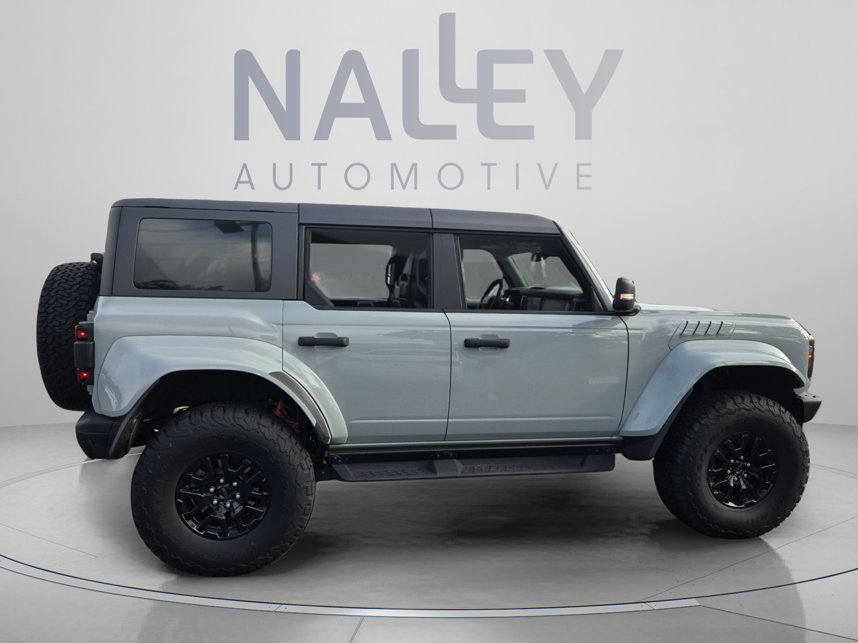 Used 2024 Ford Bronco Raptor w/ Interior Carbon Fiber Pack 6 AWD/4WD image 6