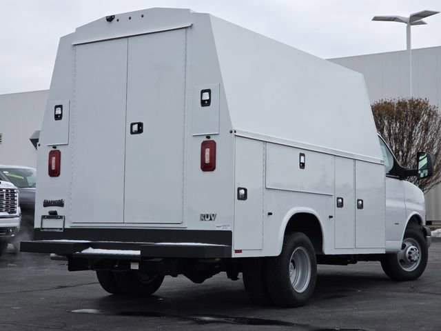 New 2025 Chevrolet Express 3500 w/ Power Convenience Package RWD image 17