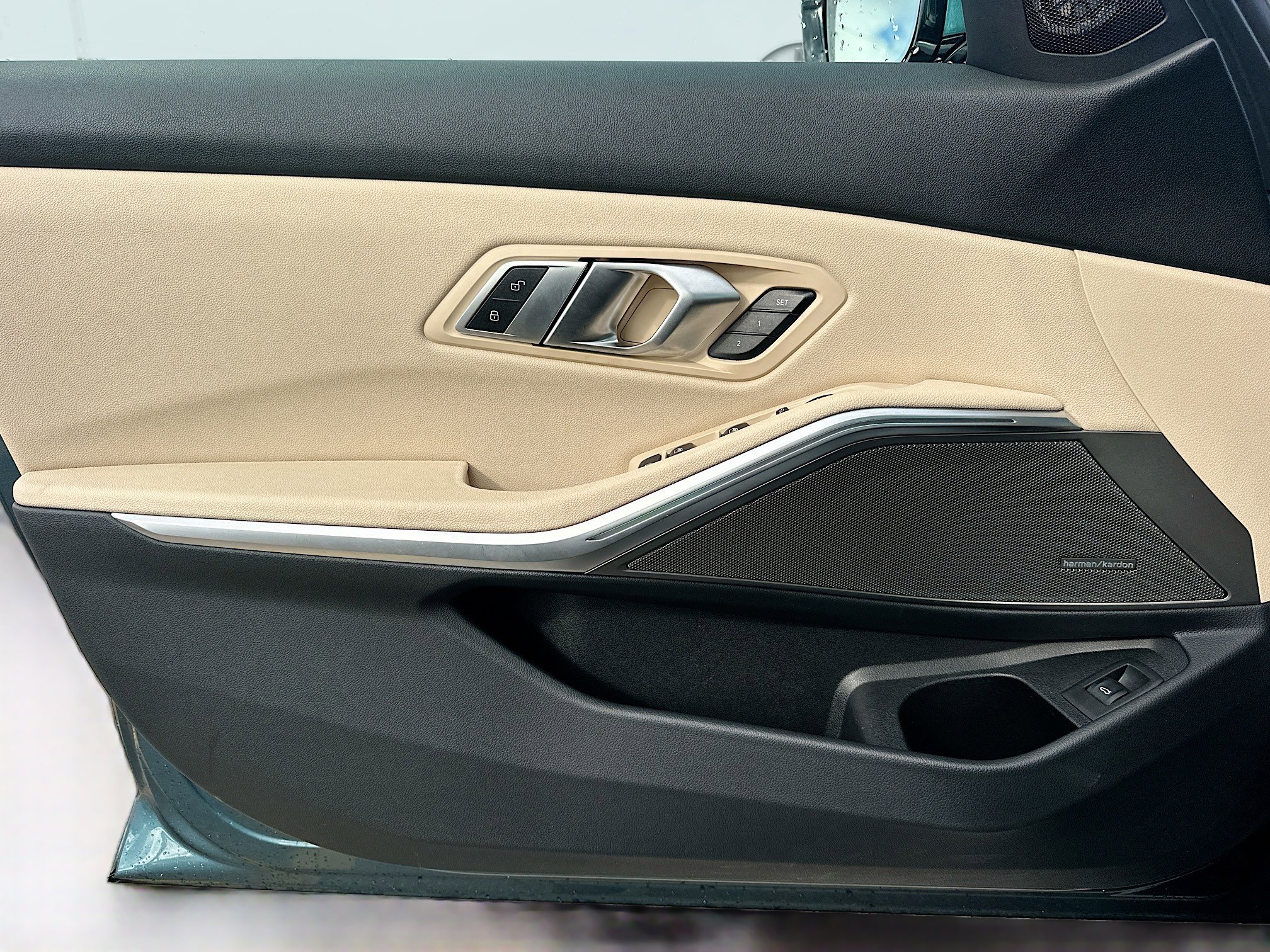 Used 2021 BMW 330i Sedan w/ Premium Package image 22