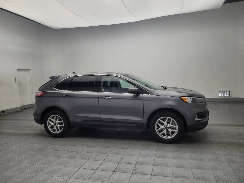 Used 2024 Ford Edge SEL image 11