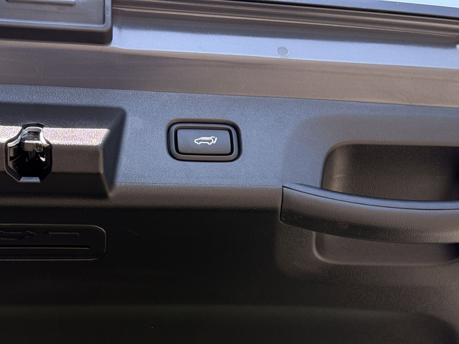 Certified 2025 Hyundai Tucson SEL FWD image 31