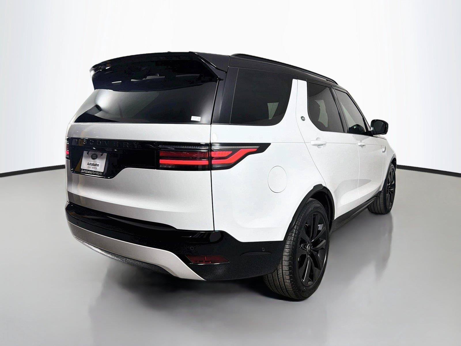 New 2026 Land Rover Discovery Dynamic SE AWD/4WD image 5