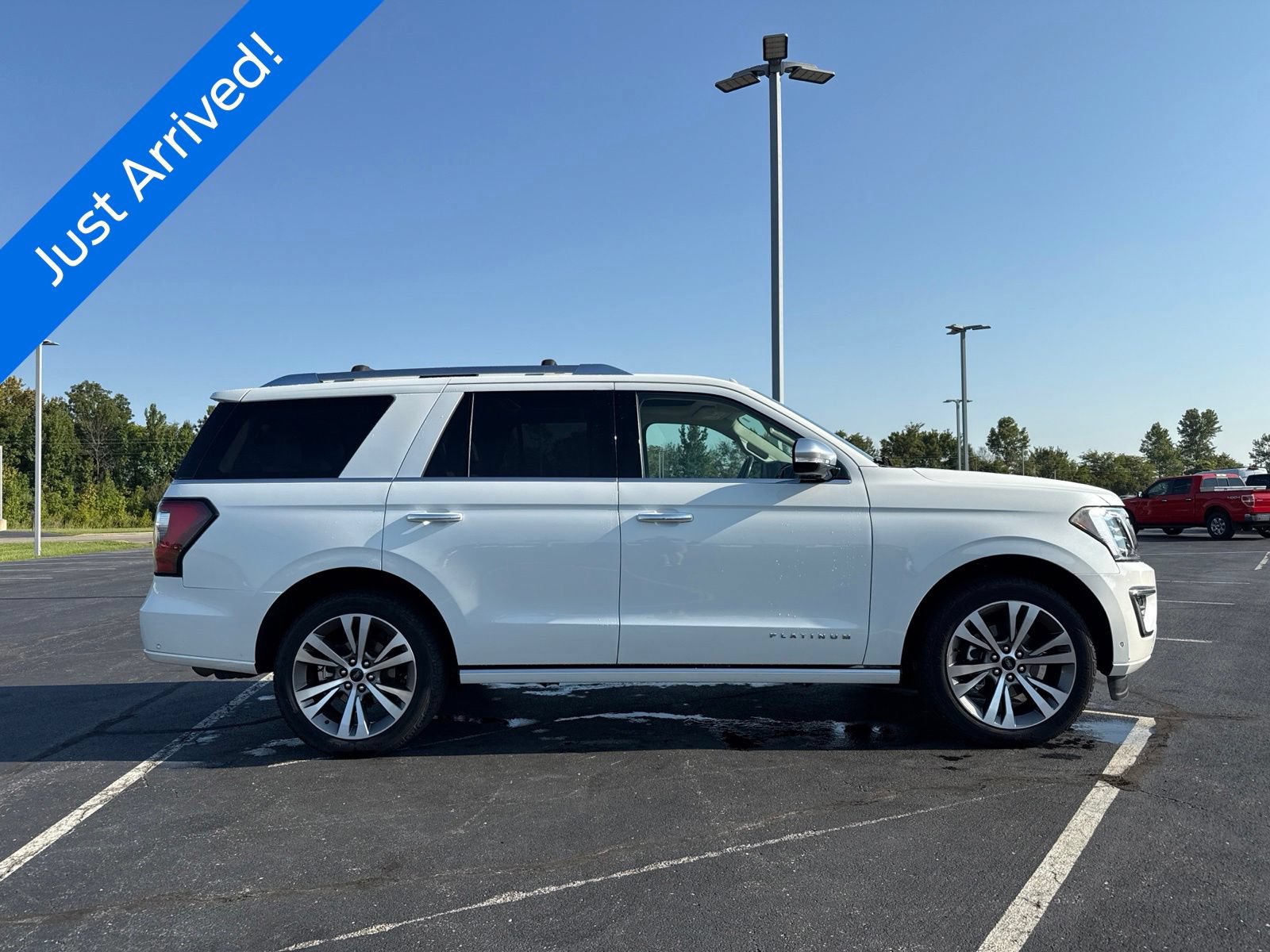 Used 2020 Ford Expedition Platinum AWD/4WD image 4