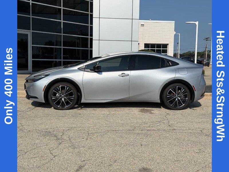 Used 2026 Toyota Prius XLE FWD image 6