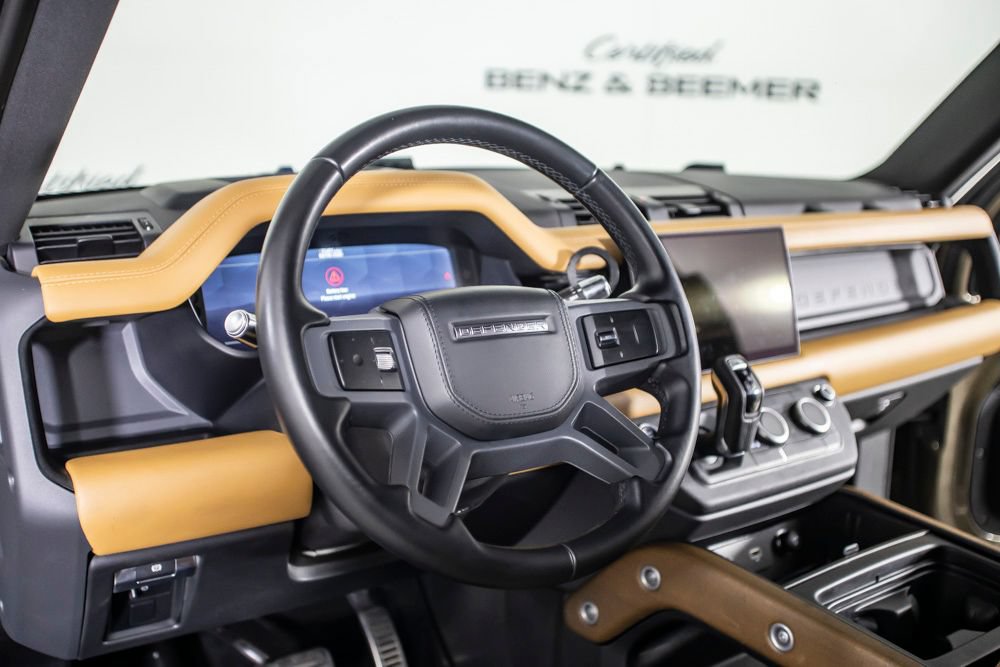 Used 2022 Land Rover Defender 90 X AWD/4WD image 23