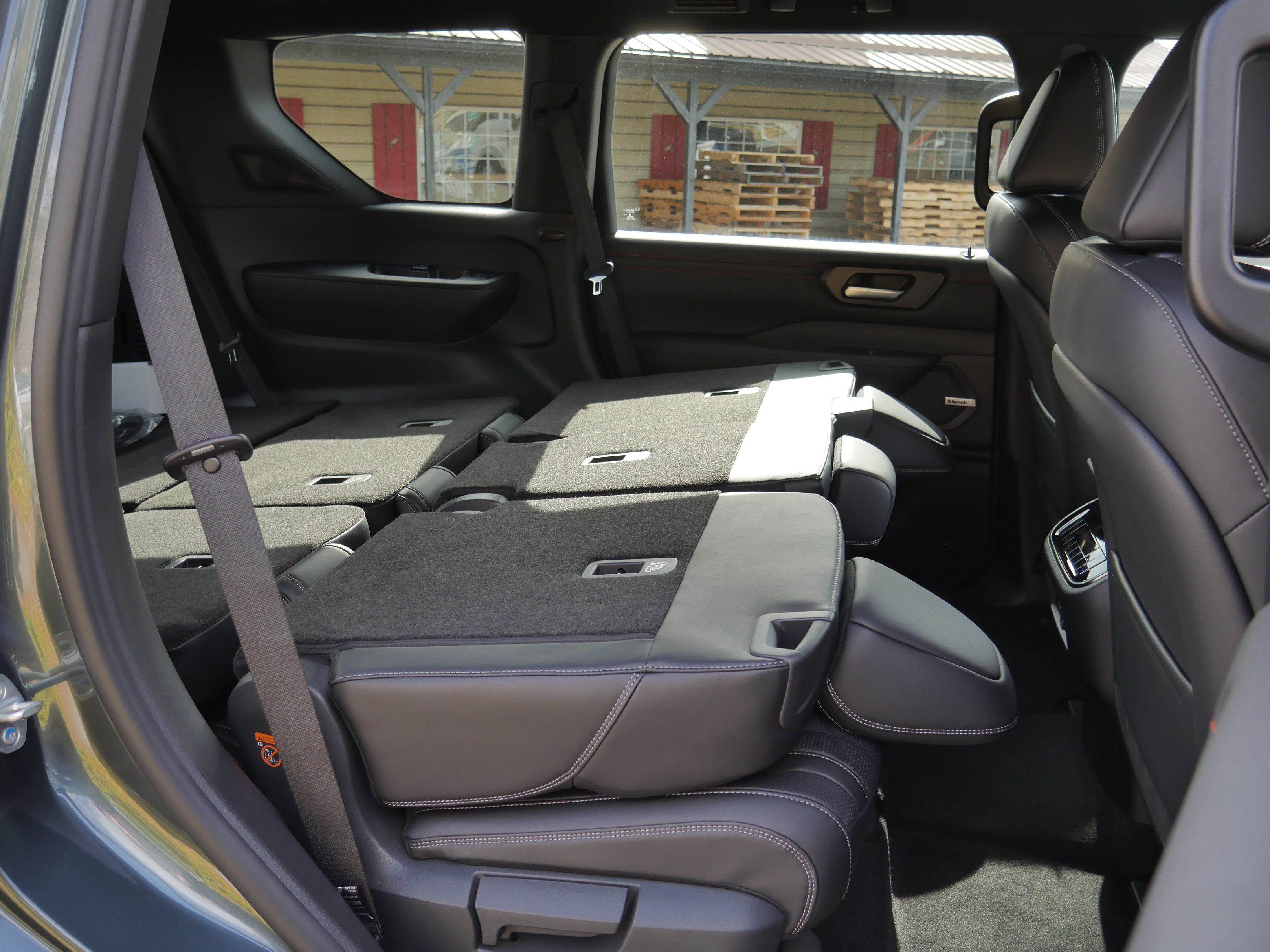 New 2026 Nissan Armada PRO-4X image 29