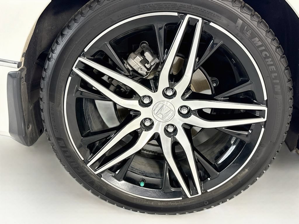 Certified 2021 Honda Accord Touring image 33