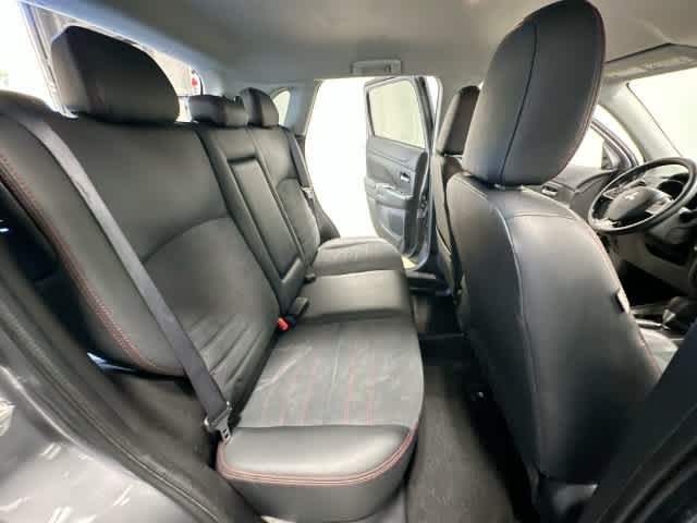 Used 2024 Mitsubishi Outlander Sport SE AWD/4WD image 23