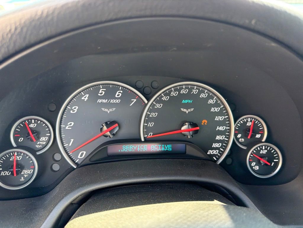 Used 2007 Chevrolet Corvette Coupe w/ Preferred Equipment Group RWD image 3