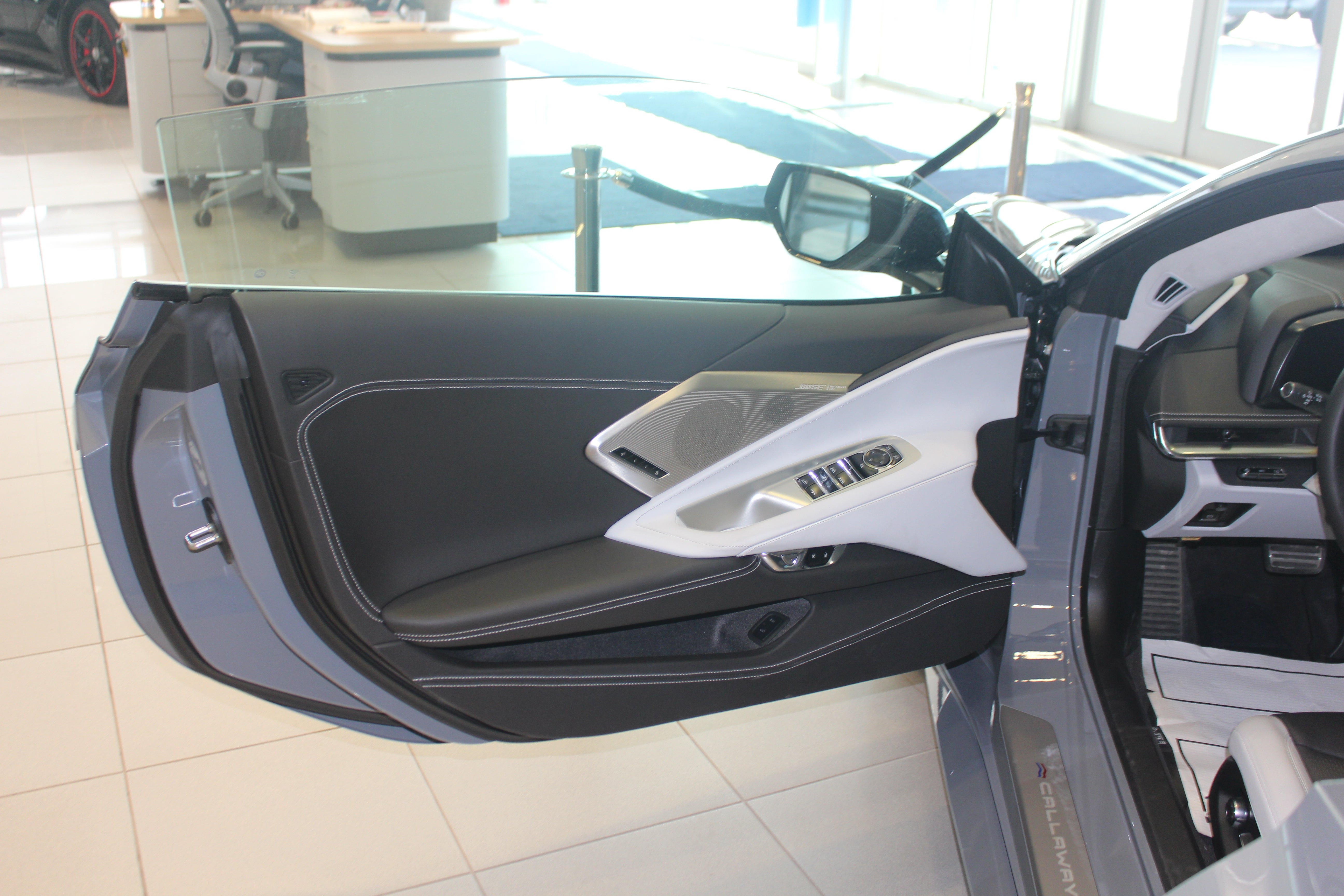 New 2024 Chevrolet Corvette Stingray Premium Conv w/ Z51 Performance Package RWD image 9