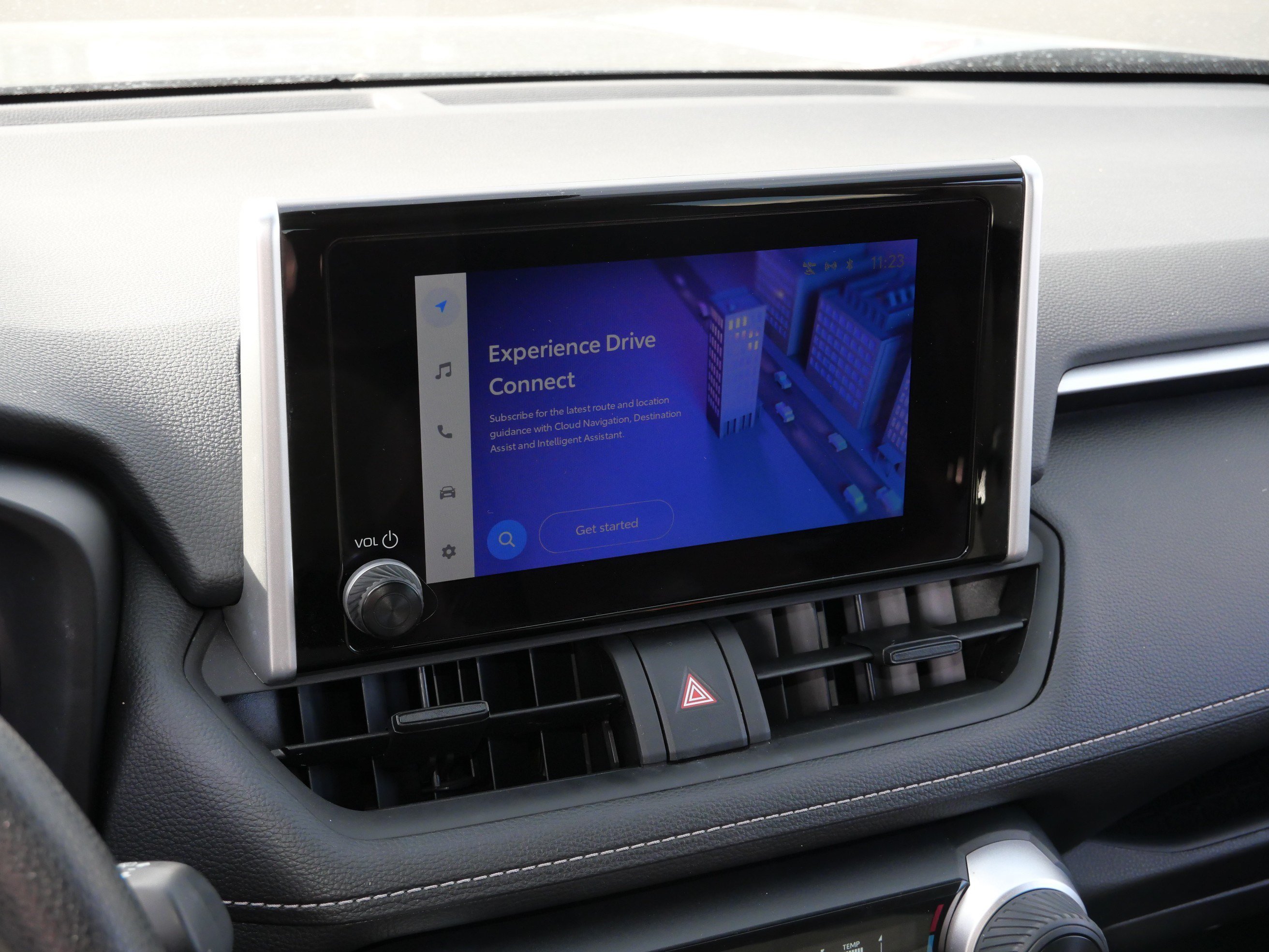 Certified 2025 Toyota RAV4 LE AWD/4WD image 23