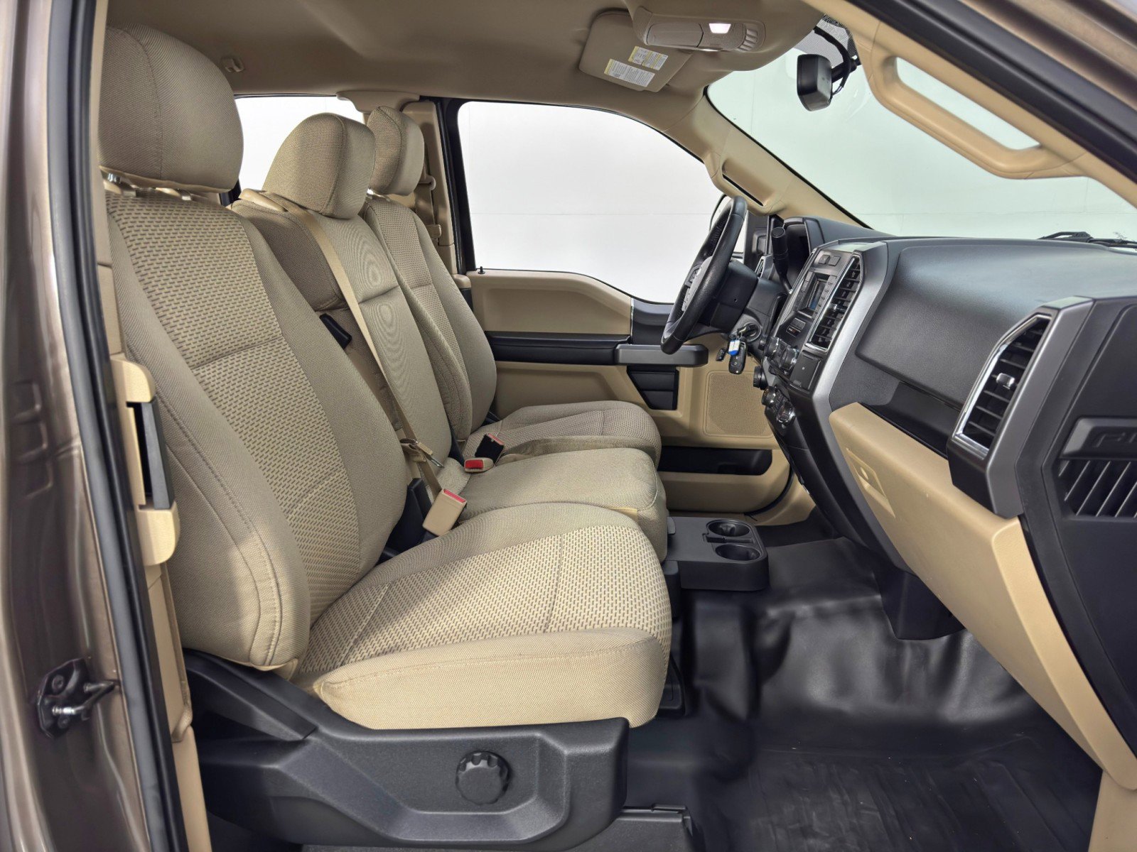 Used 2016 Ford F150 XLT w/ Equipment Group 301A Mid image 14