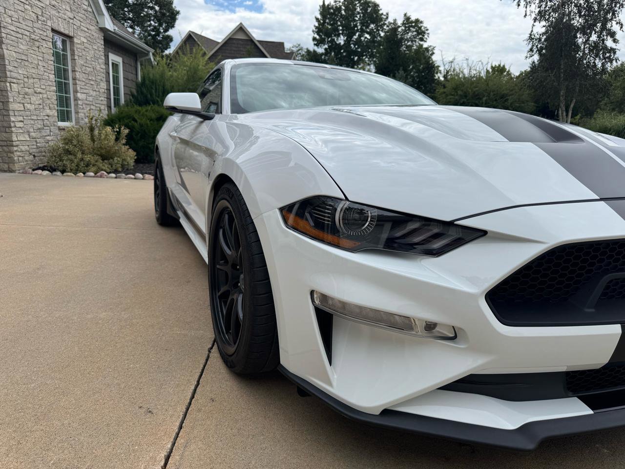 Used 2023 Ford Mustang GT Premium w/ Equipment Group 401A image 27