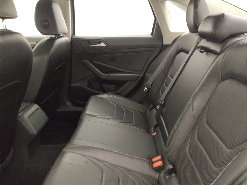 Used 2019 Volkswagen Jetta SEL Premium image 18