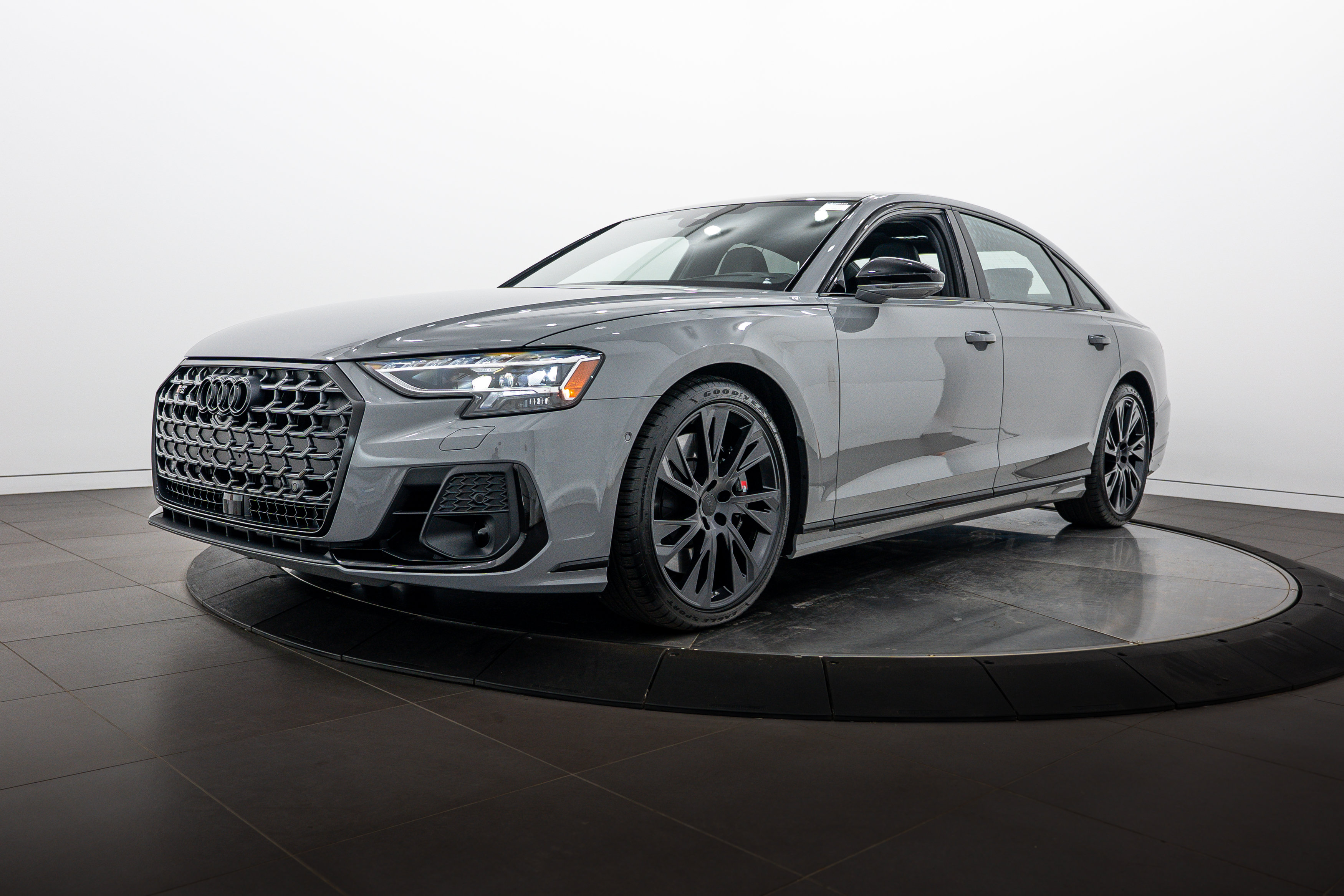 New 2026 Audi S8 AWD/4WD image 6