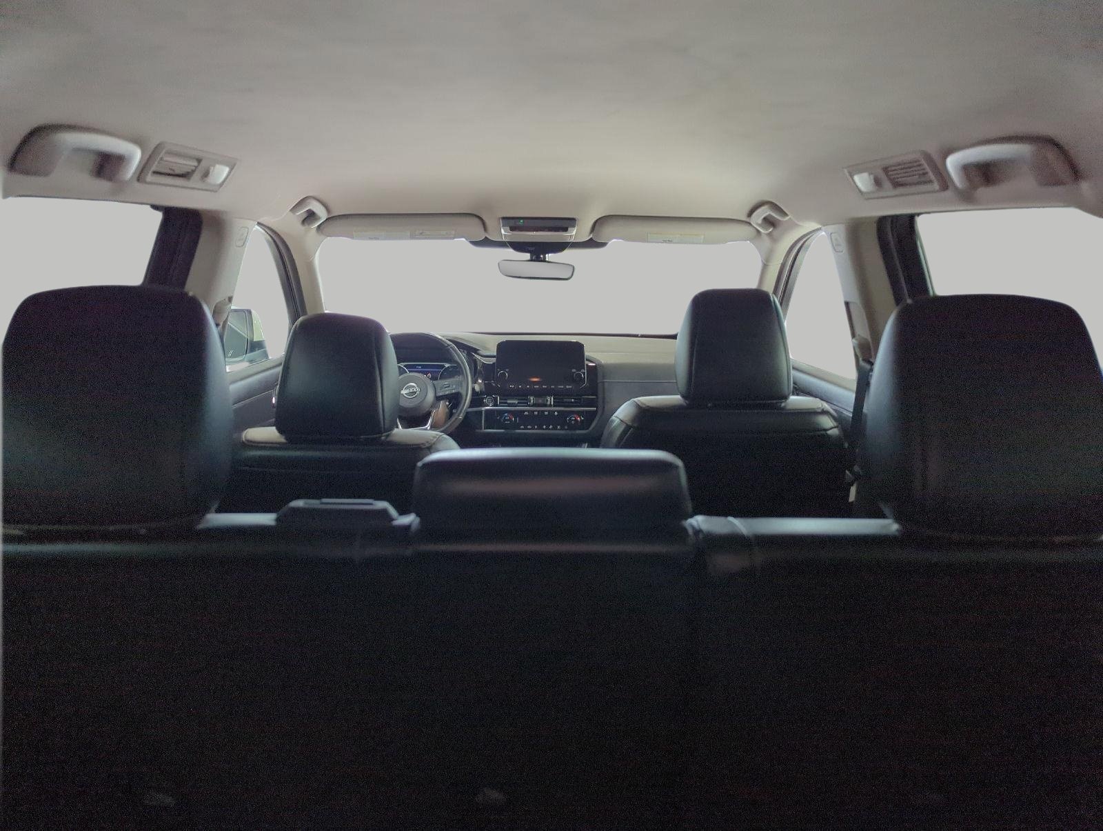 Used 2023 Nissan Pathfinder SL AWD/4WD image 25