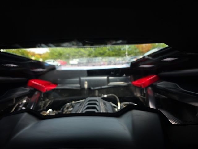 Used 2024 Chevrolet Corvette Stingray Coupe RWD image 25