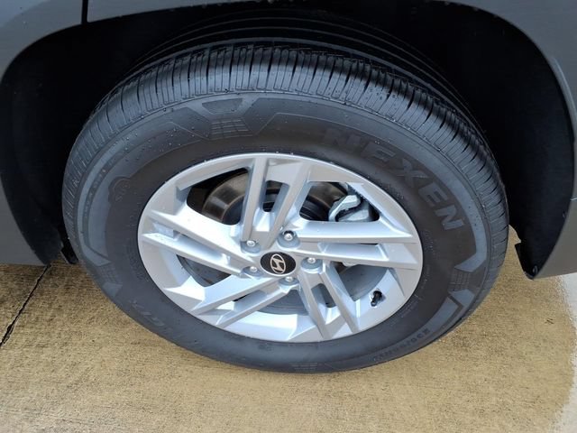 Certified 2026 Hyundai Tucson SE FWD image 17