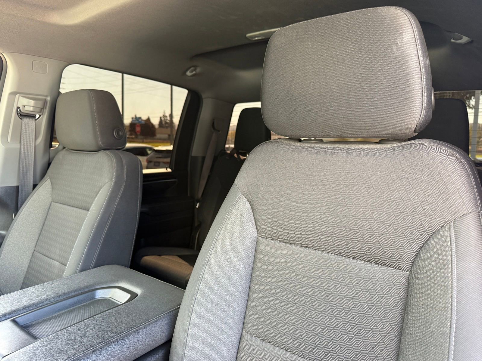 Used 2024 Chevrolet Silverado 2500 LT AWD/4WD image 27