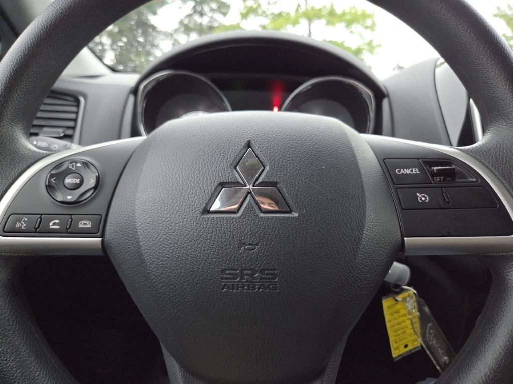 Used 2026 Mitsubishi Outlander Sport ES AWD/4WD image 29
