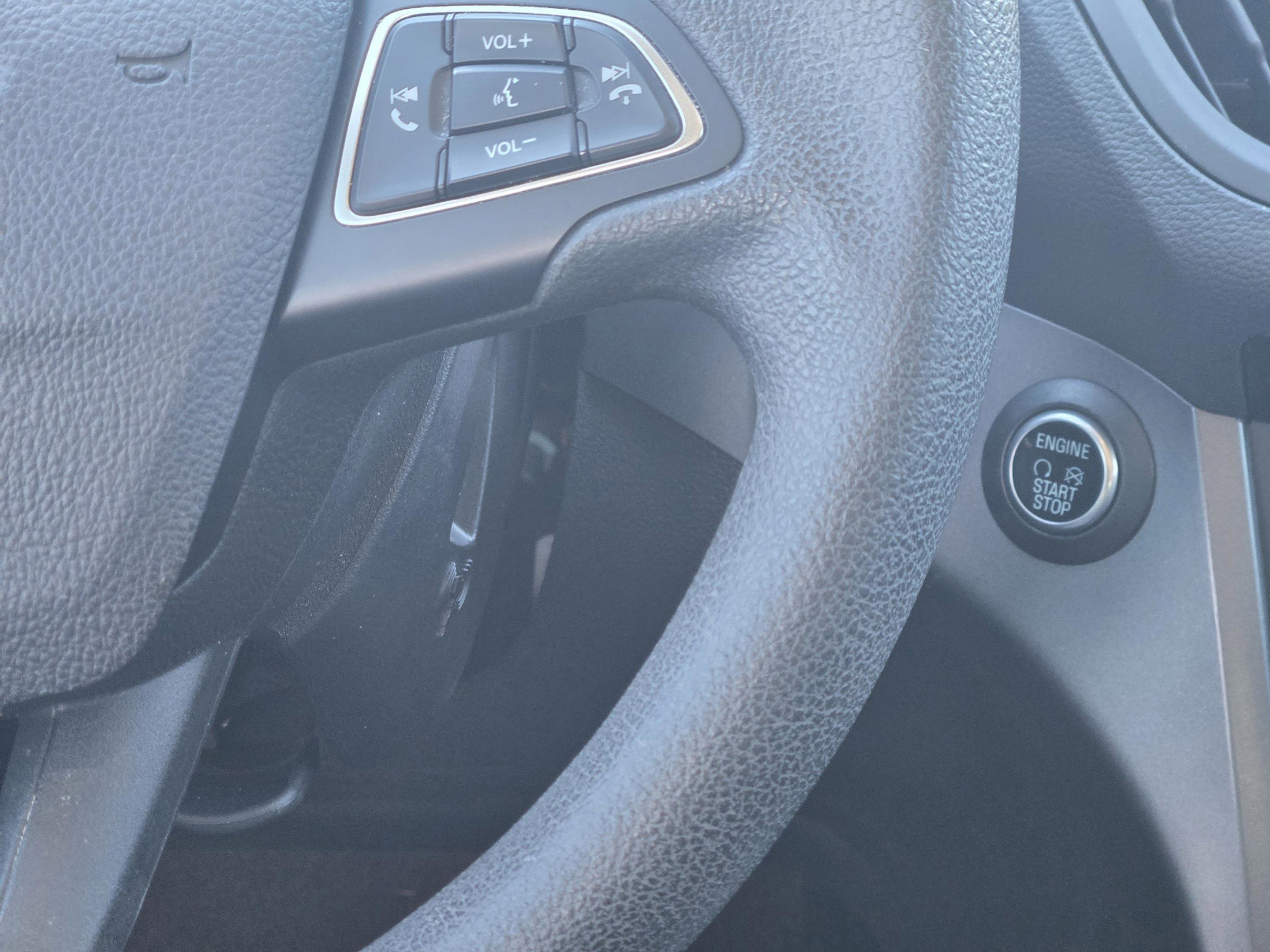Used 2019 Ford Escape SE FWD image 24