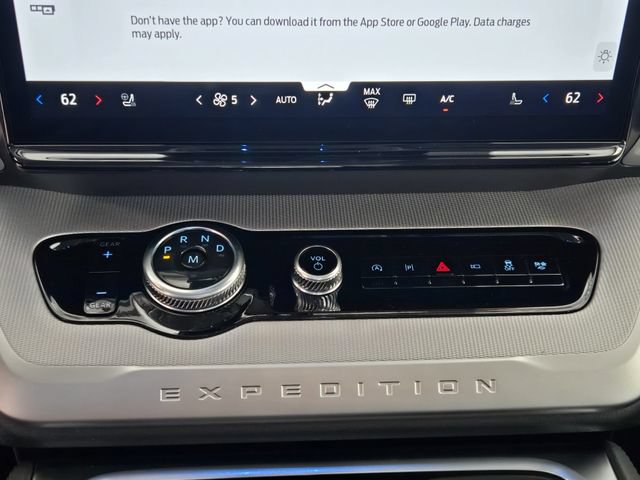 New 2026 Ford Expedition Active RWD image 15