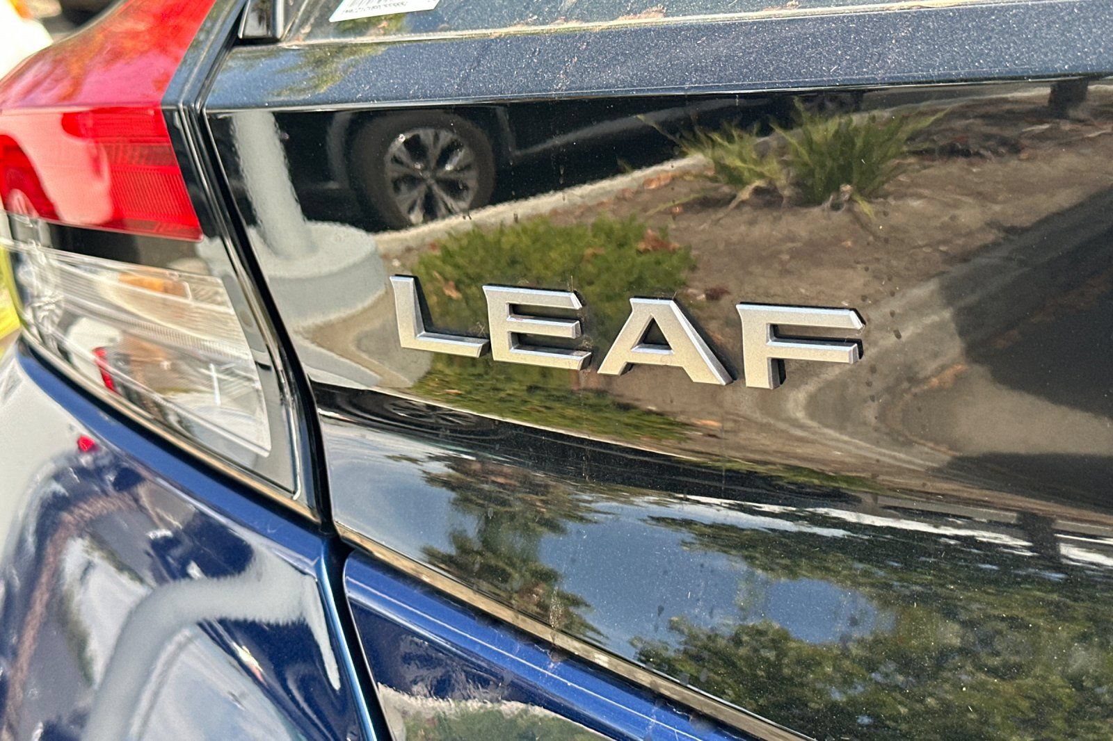 Certified 2024 Nissan Leaf SV Plus FWD image 7