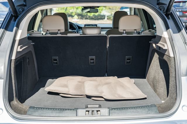 Used 2022 Lincoln Corsair AWD w/ Premium Package image 9