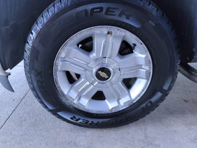 Used 2011 Chevrolet Silverado 1500 LT w/ Interior Plus Package AWD/4WD image 22