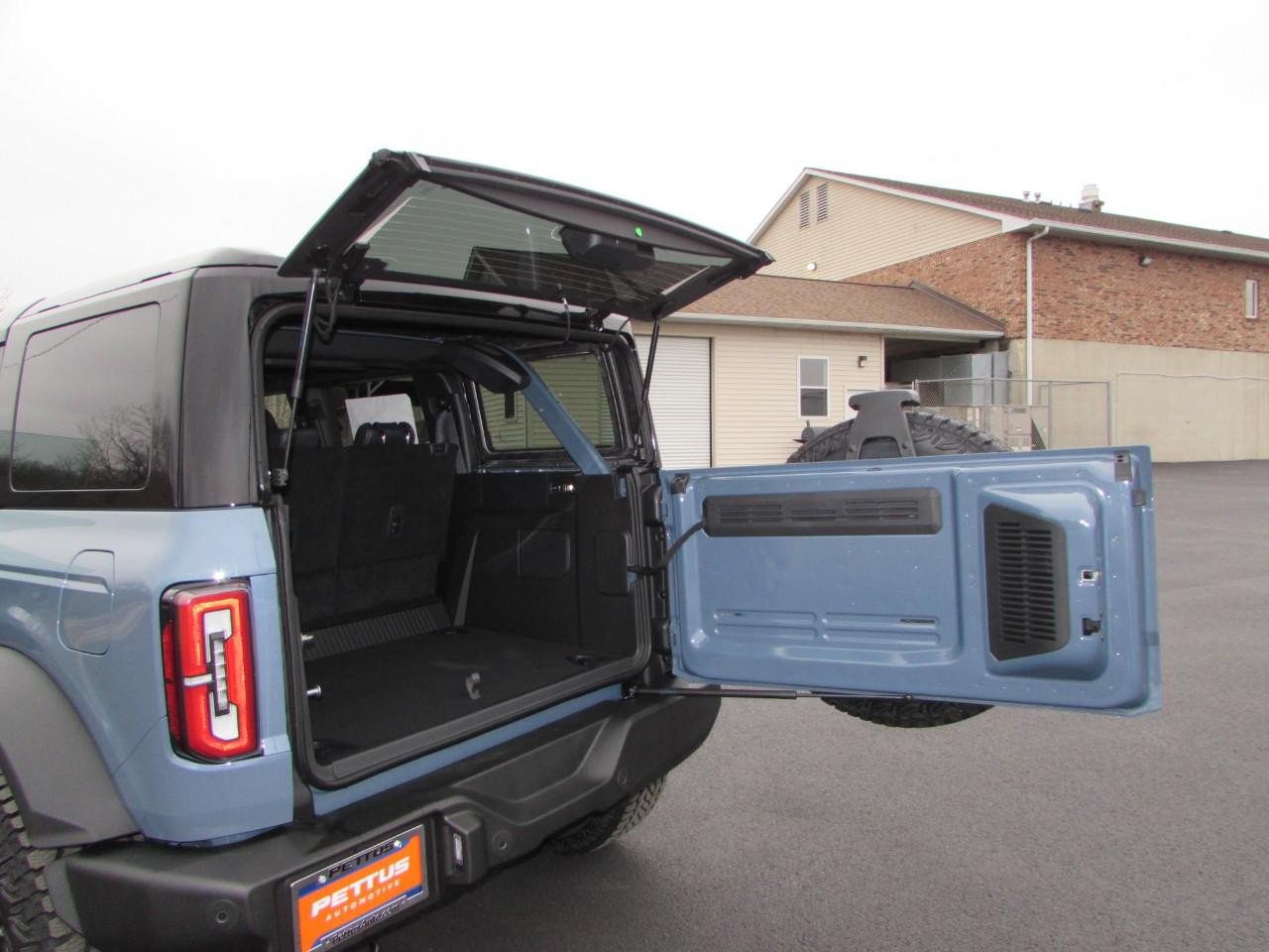 New 2025 Ford Bronco Outer Banks w/ Sasquatch Package AWD/4WD image 26