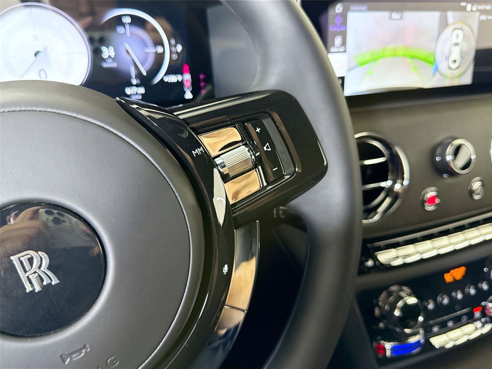 Used 2025 Rolls-Royce Spectre AWD/4WD image 23