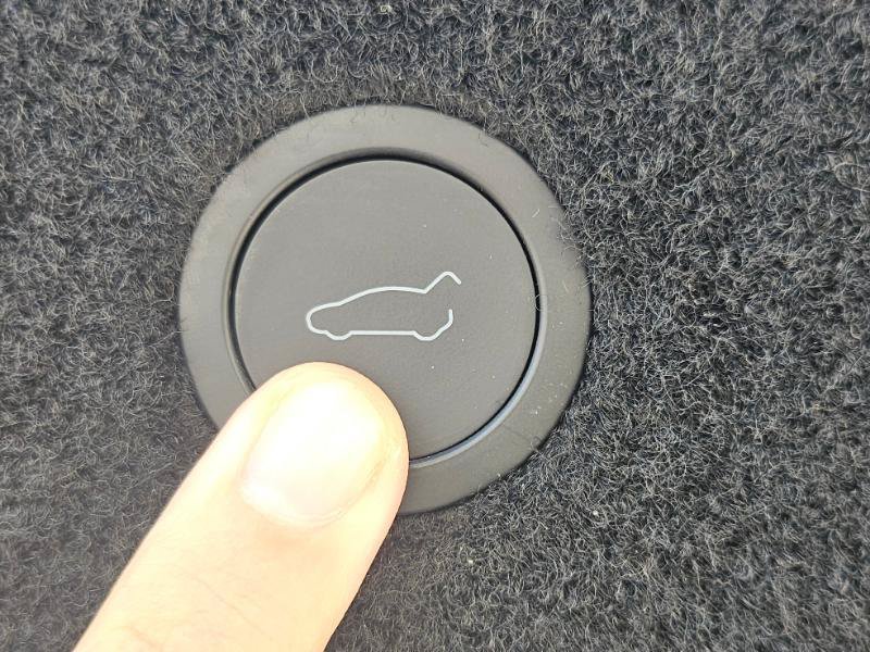 Used 2024 Tesla Model X AWD/4WD image 76